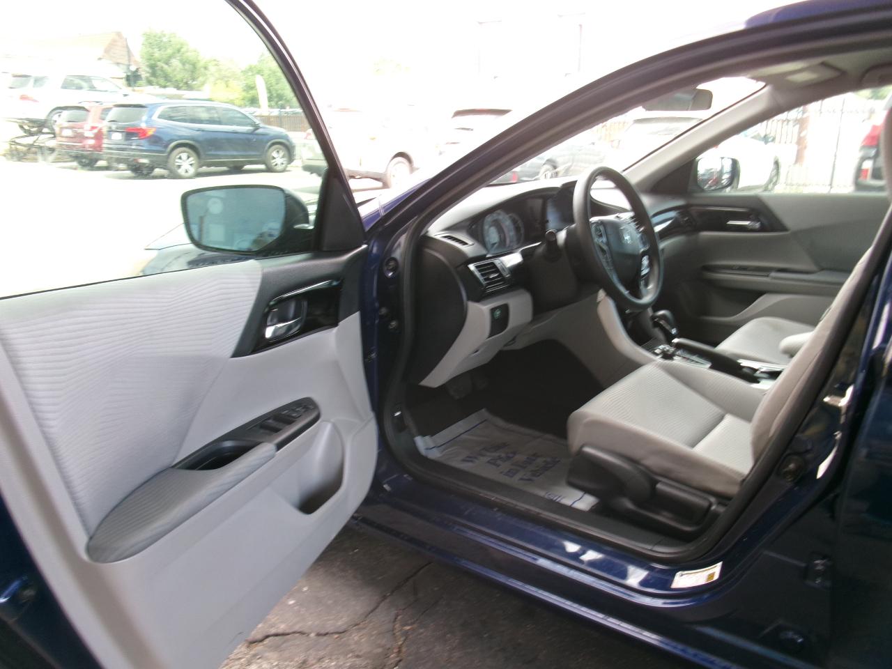 Honda Accord Sedan LX CVT 2017