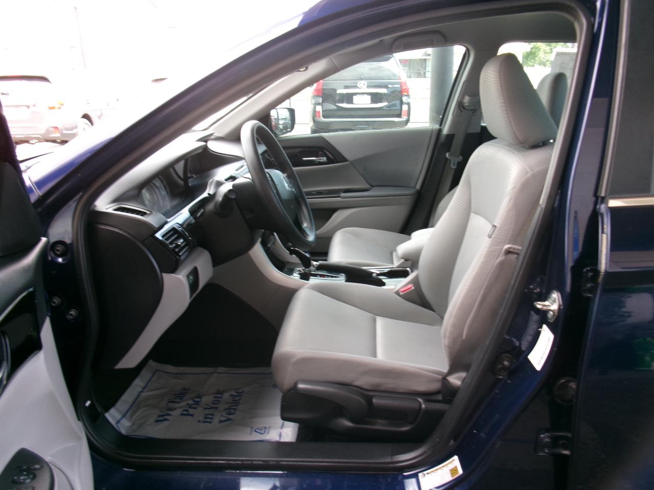 Honda Accord Sedan LX CVT 2017