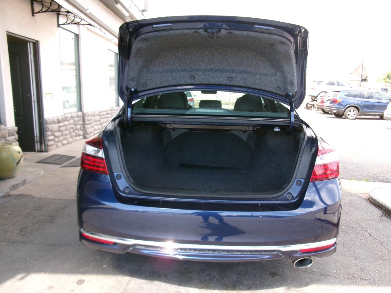 Honda Accord Sedan LX CVT 2017