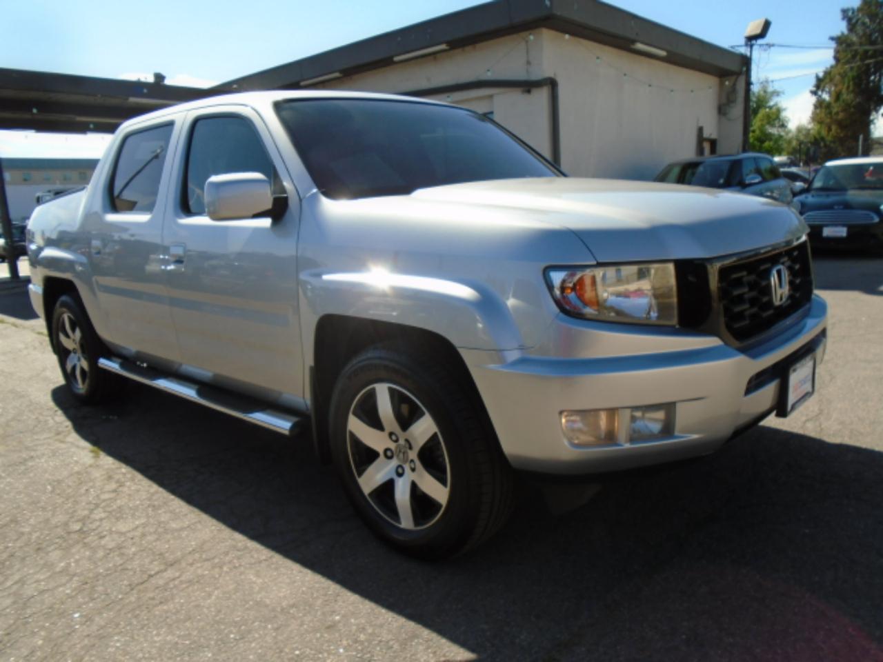 Honda Ridgeline 4WD Crew Cab SE 2014