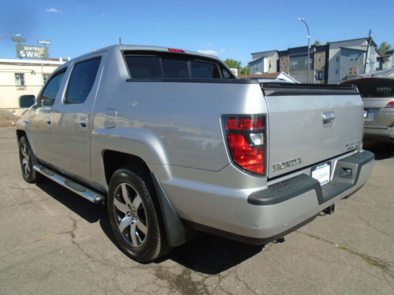 Honda Ridgeline 4WD Crew Cab SE 2014