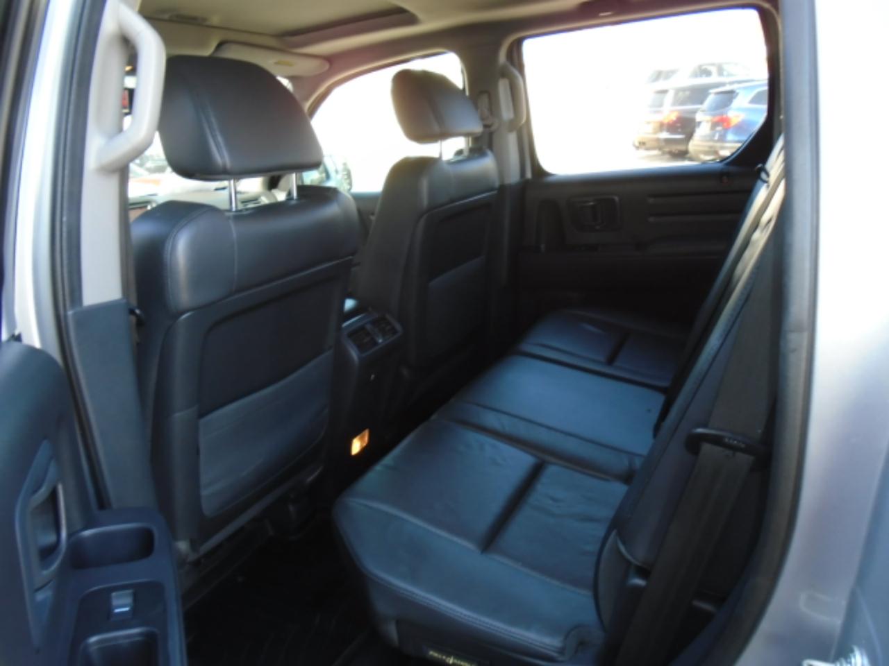 Honda Ridgeline 4WD Crew Cab SE 2014