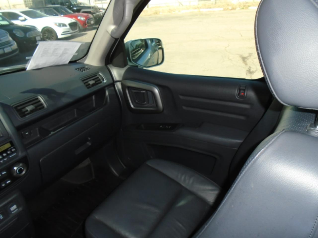 Honda Ridgeline 4WD Crew Cab SE 2014