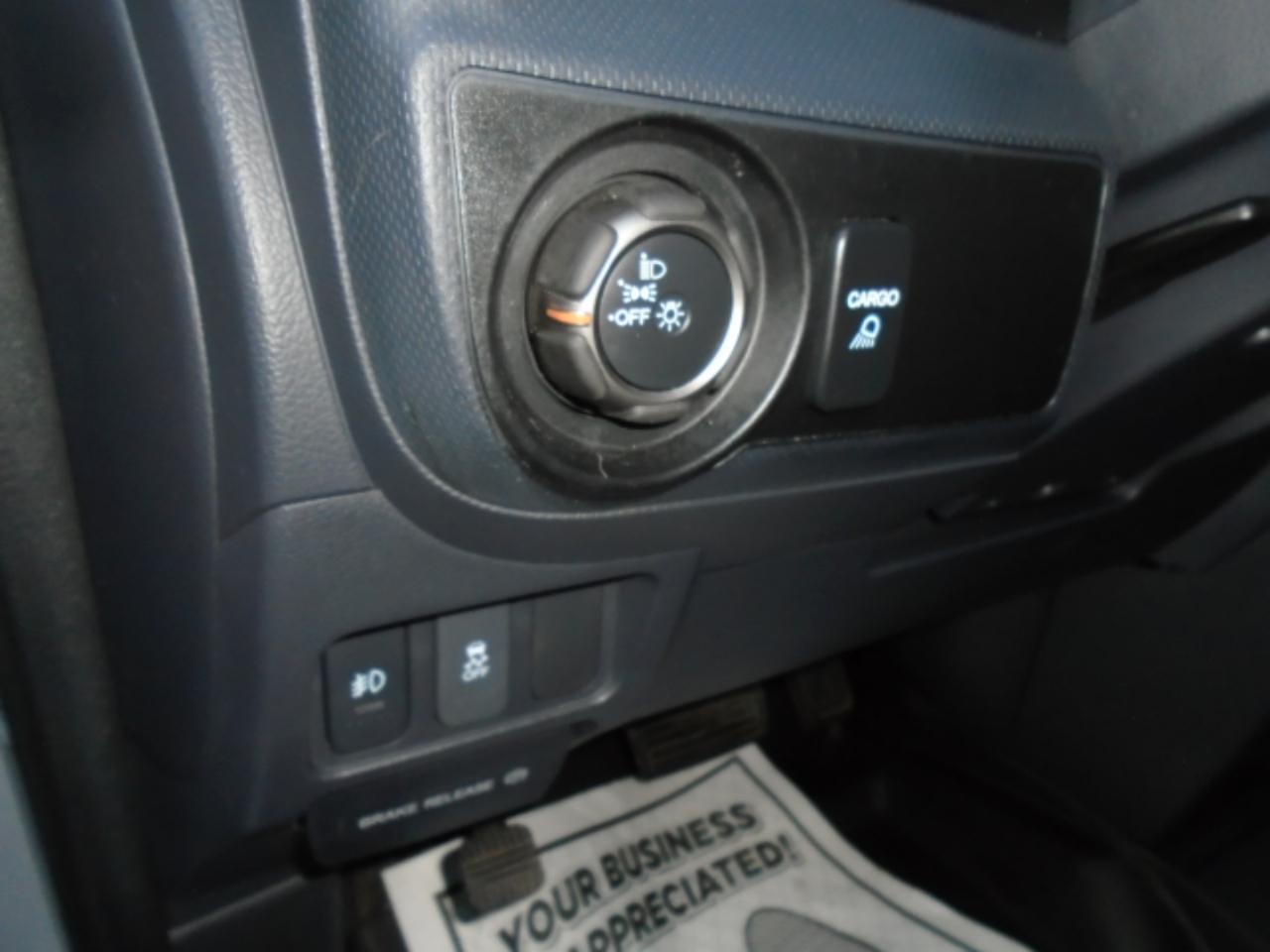 Honda Ridgeline 4WD Crew Cab SE 2014