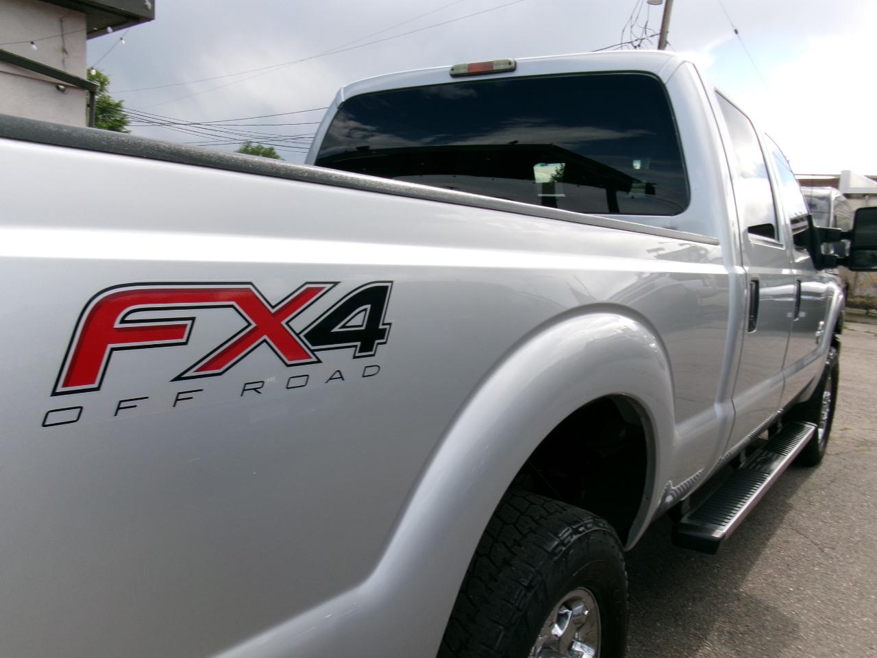 Ford Super Duty F-250 SRW  2013
