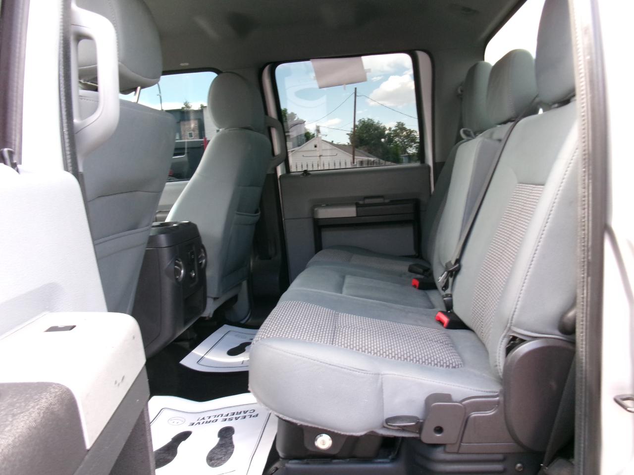 Ford Super Duty F-250 SRW  2013
