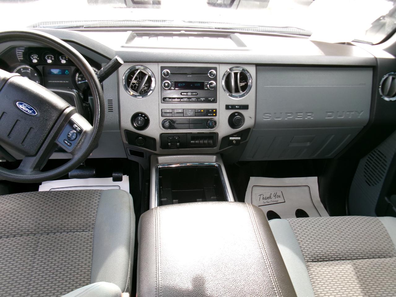 Ford Super Duty F-250 SRW  2013