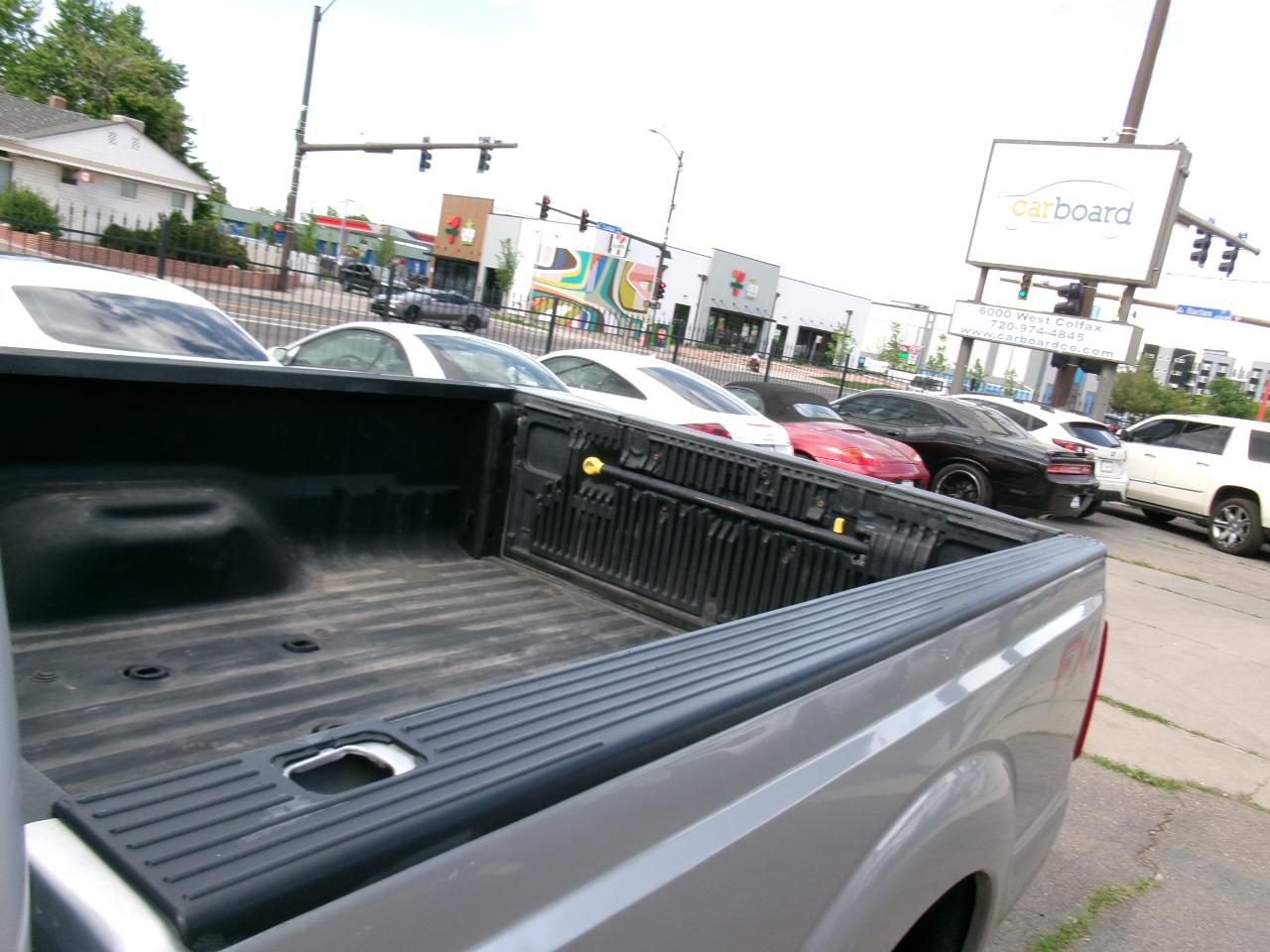 Ford Super Duty F-250 SRW  2013