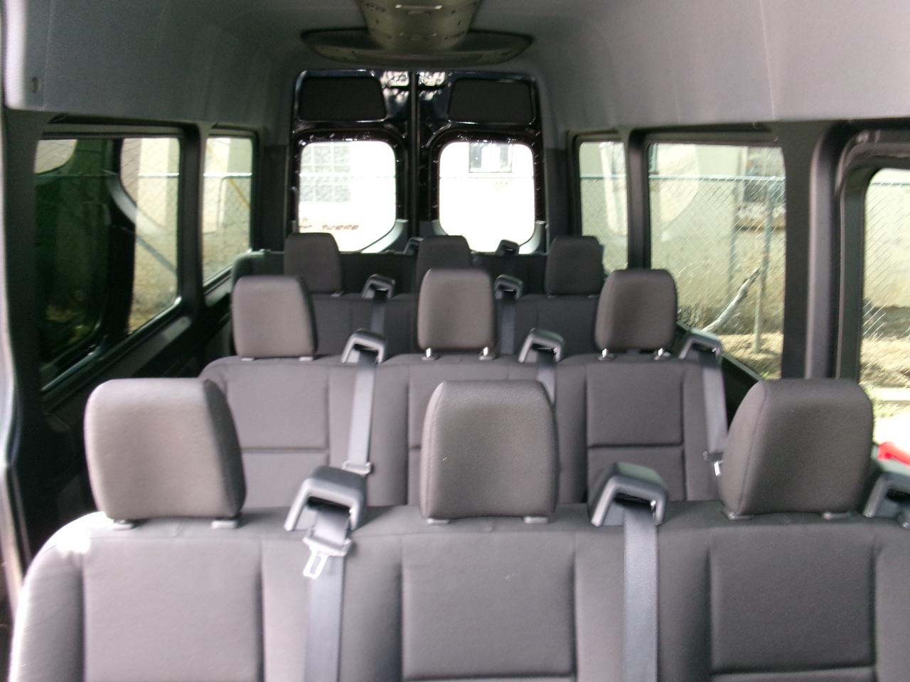 Mercedes-Benz Sprinter Passenger Van 2500 High Roof I4 Diesel 170" RWD 2025