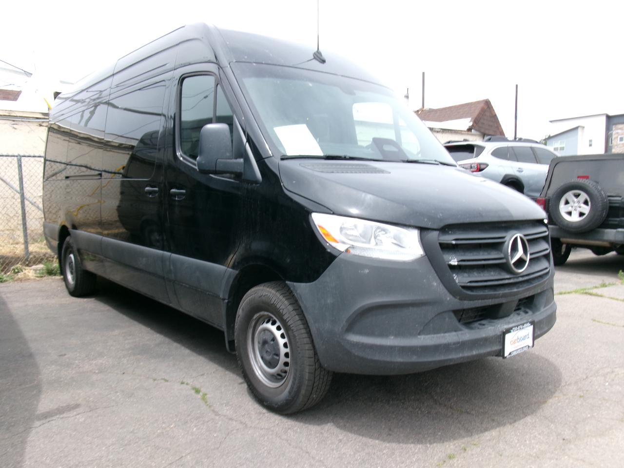 2025 Mercedes-Benz Sprinter Passenger Van 2500 High Roof I4 Diesel 170" RWD