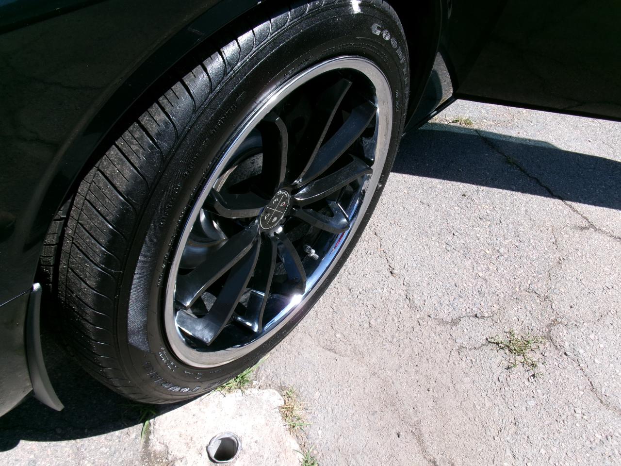 Dodge Challenger 2dr Cpe R/T Plus 2013