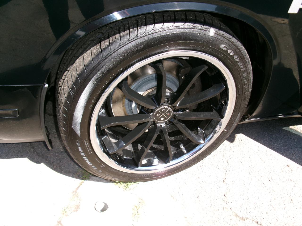 Dodge Challenger 2dr Cpe R/T Plus 2013