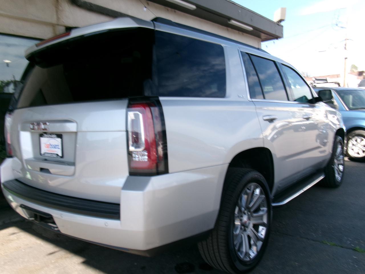 GMC Yukon 4WD 4dr SLT 2019