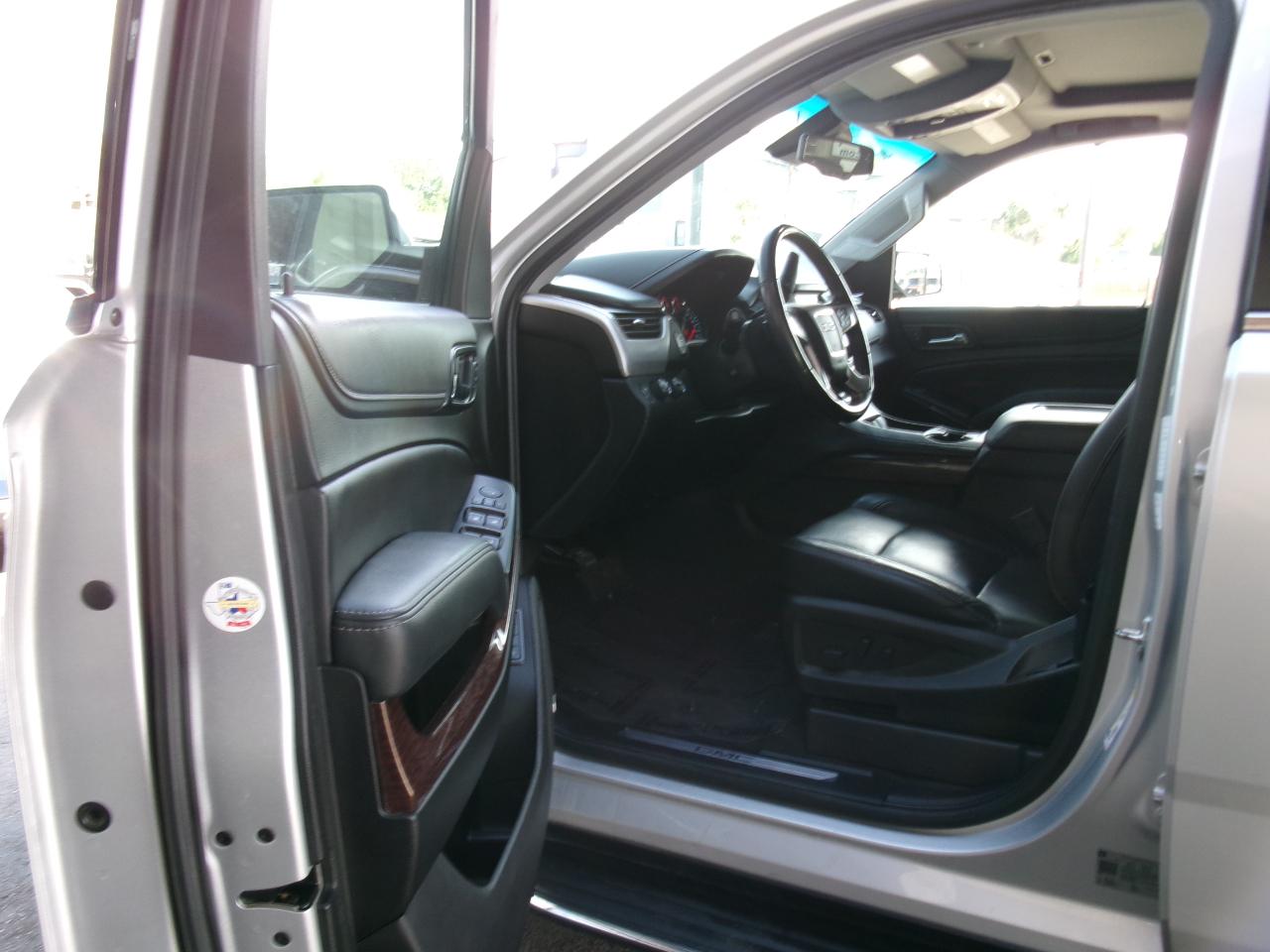 GMC Yukon 4WD 4dr SLT 2019