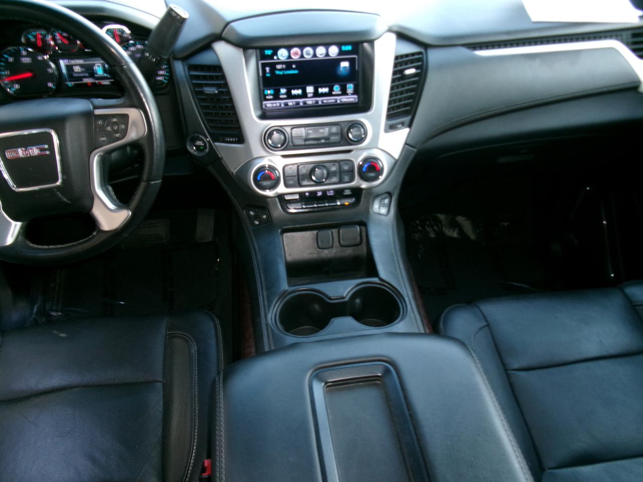 GMC Yukon 4WD 4dr SLT 2019