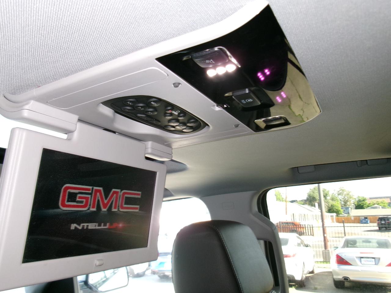 GMC Yukon 4WD 4dr SLT 2019
