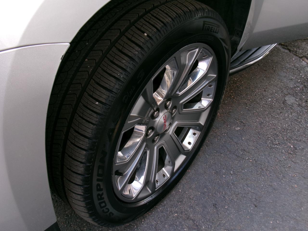 GMC Yukon 4WD 4dr SLT 2019