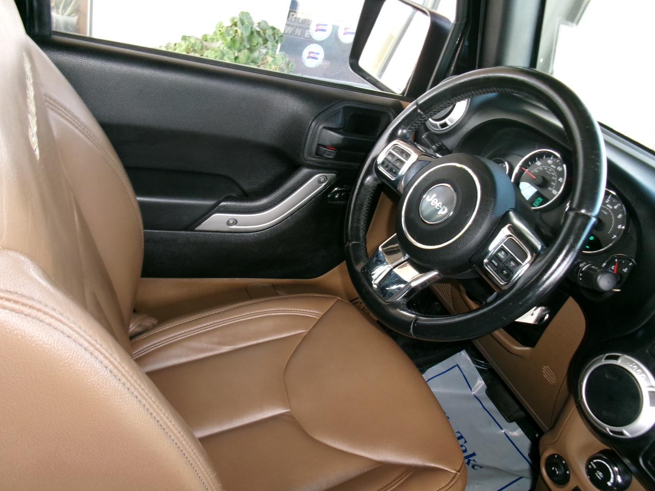 Jeep Wrangler 4WD 2dr Sahara 2015