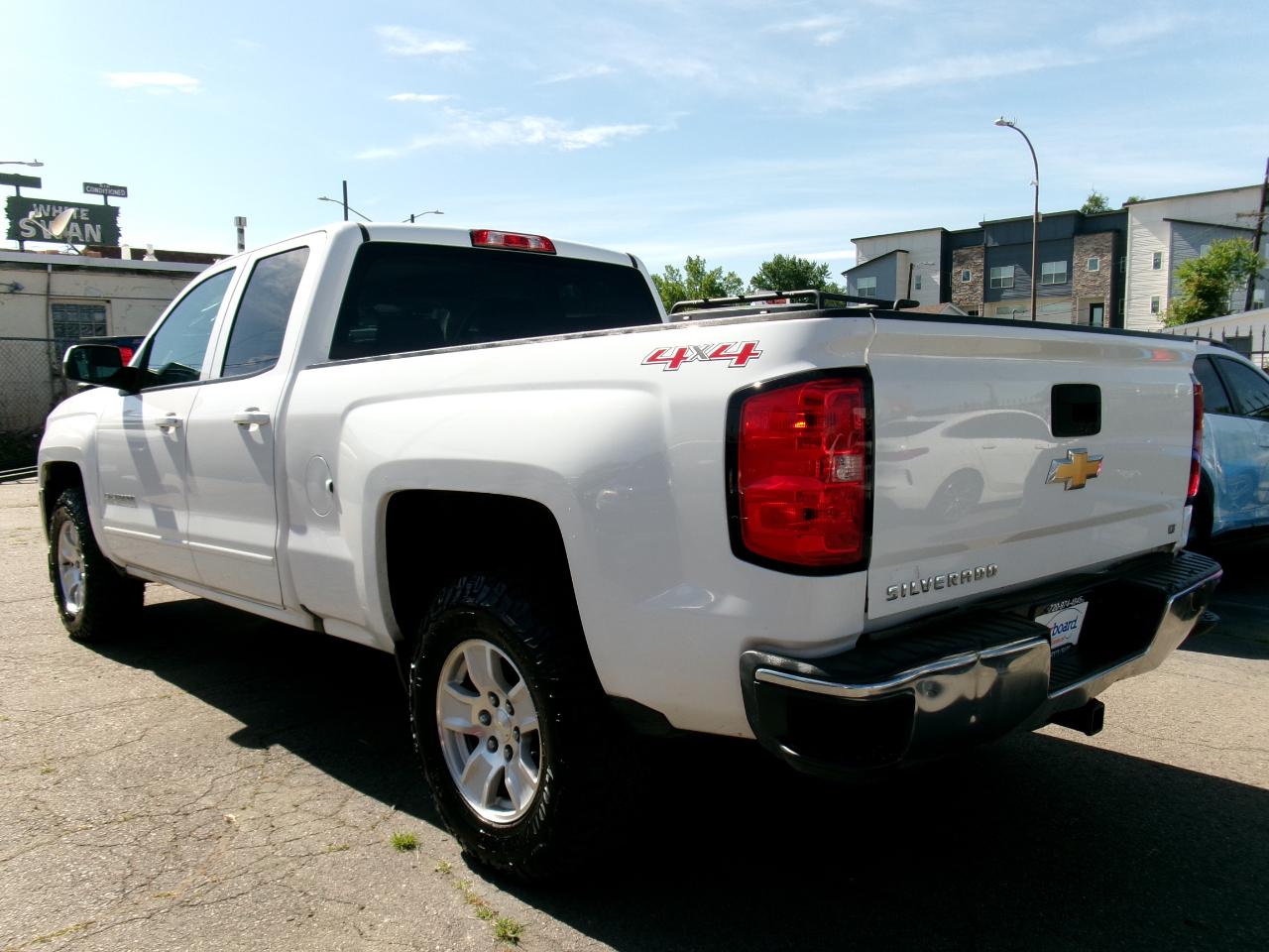 Chevrolet Silverado 1500 4WD Double Cab 143.5" LT w/1LT 2016