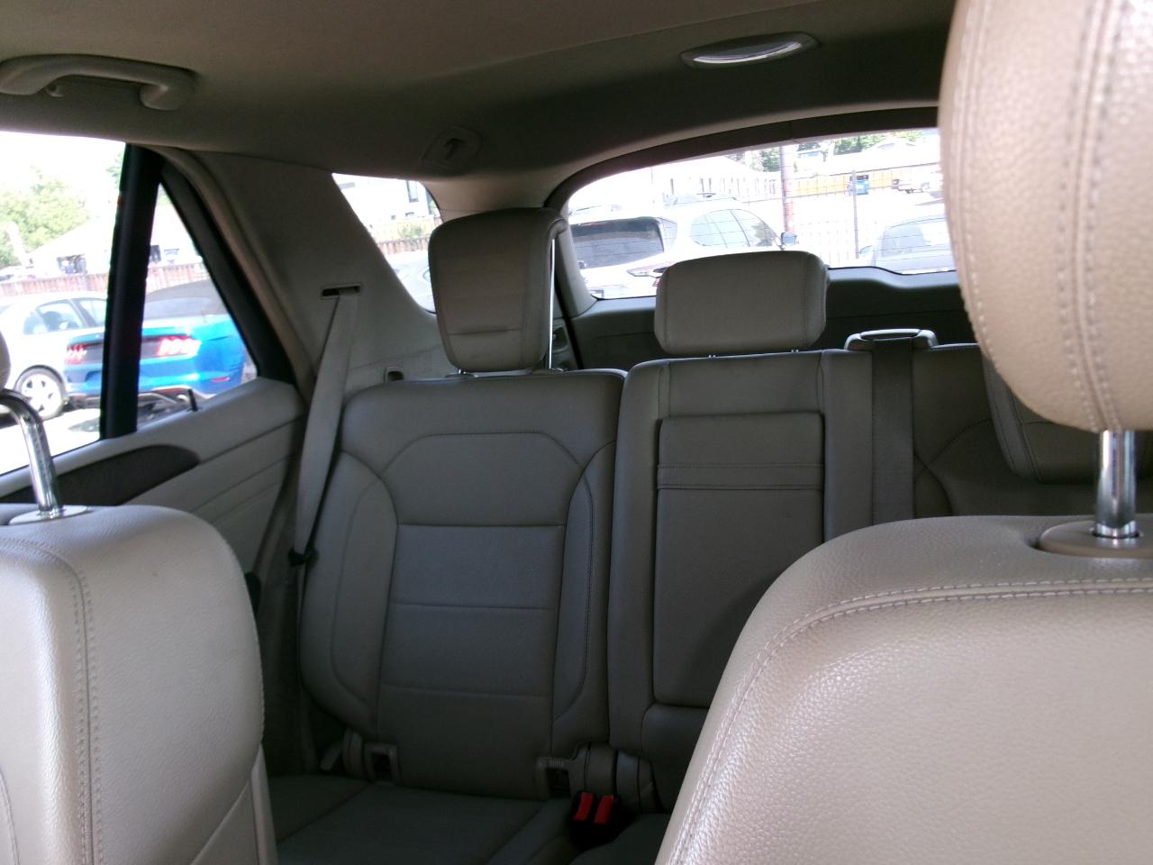 Mercedes-Benz M-Class 4MATIC 4dr ML 350 BlueTEC 2012