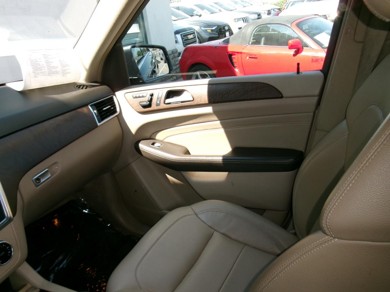 Mercedes-Benz M-Class 4MATIC 4dr ML 350 BlueTEC 2012