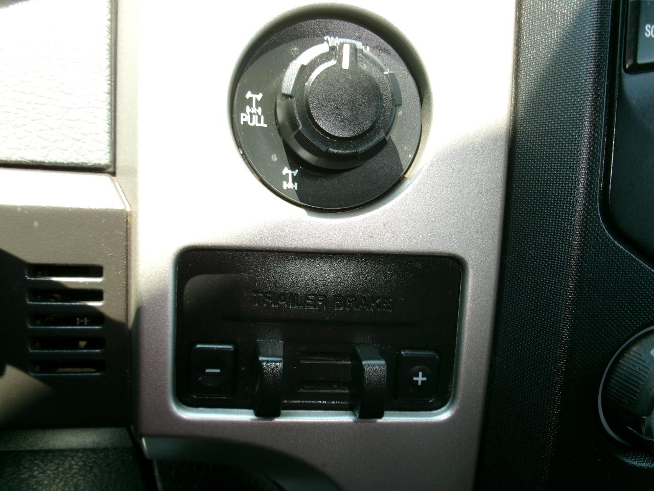 Ford F-150 4WD SuperCrew 145" XLT 2014