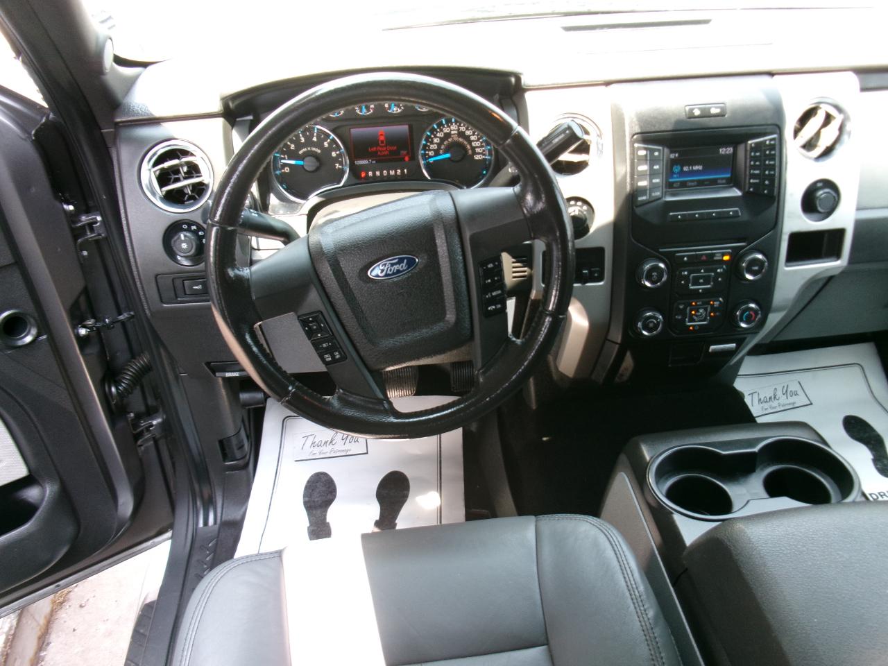 Ford F-150 4WD SuperCrew 145" XLT 2014
