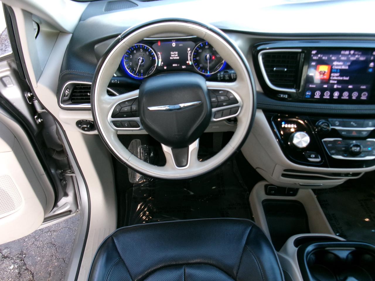 Chrysler Pacifica Limited FWD 2018