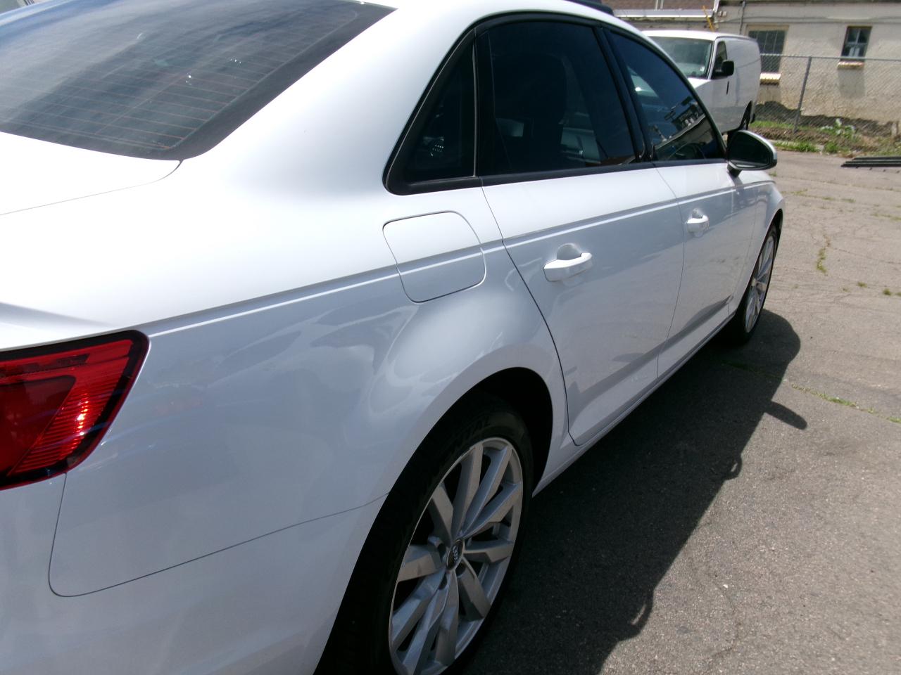 Audi A4 2.0 TFSI Auto Premium FWD 2017