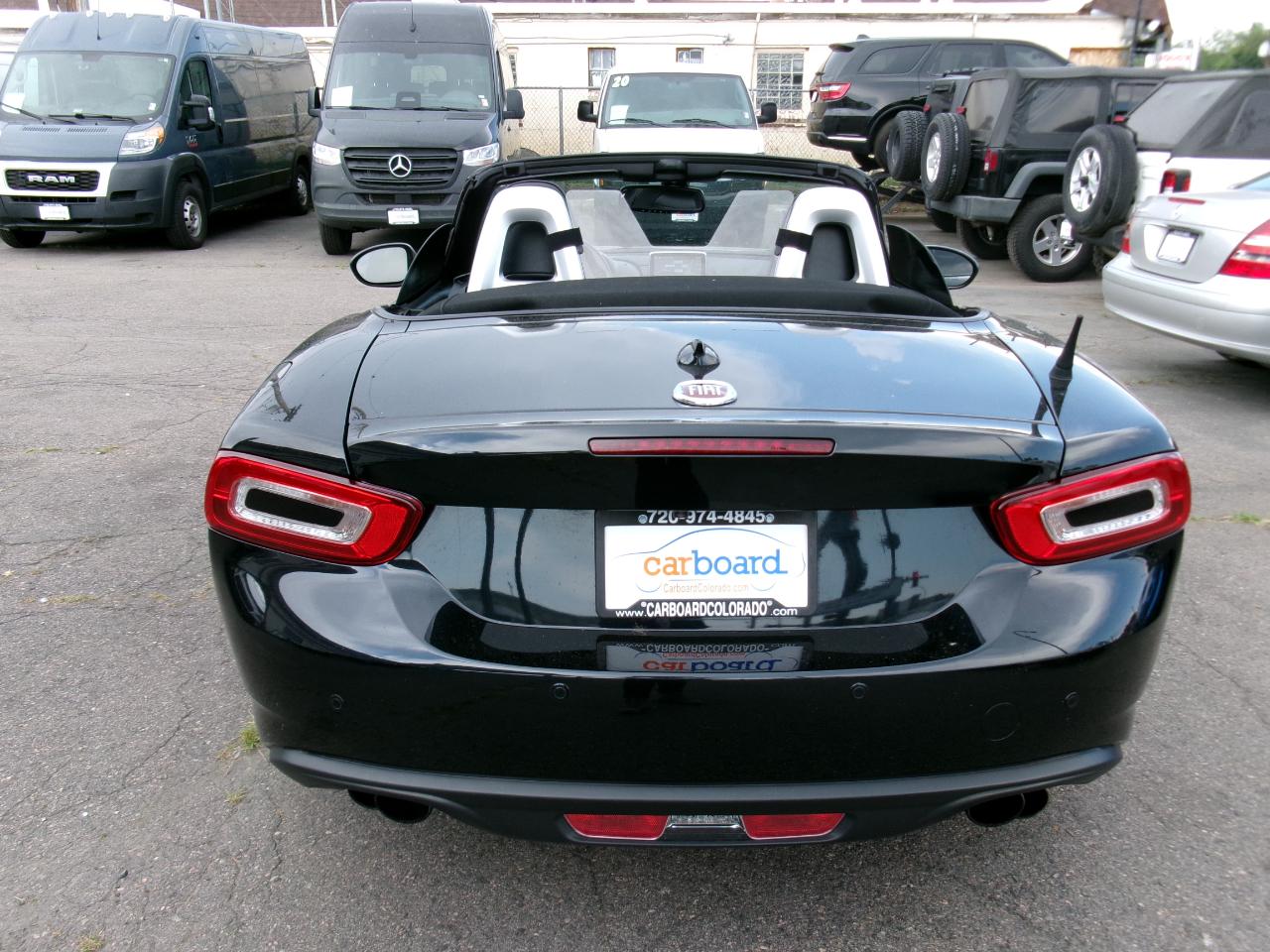 Fiat 124 Spider Lusso Convertible 2020