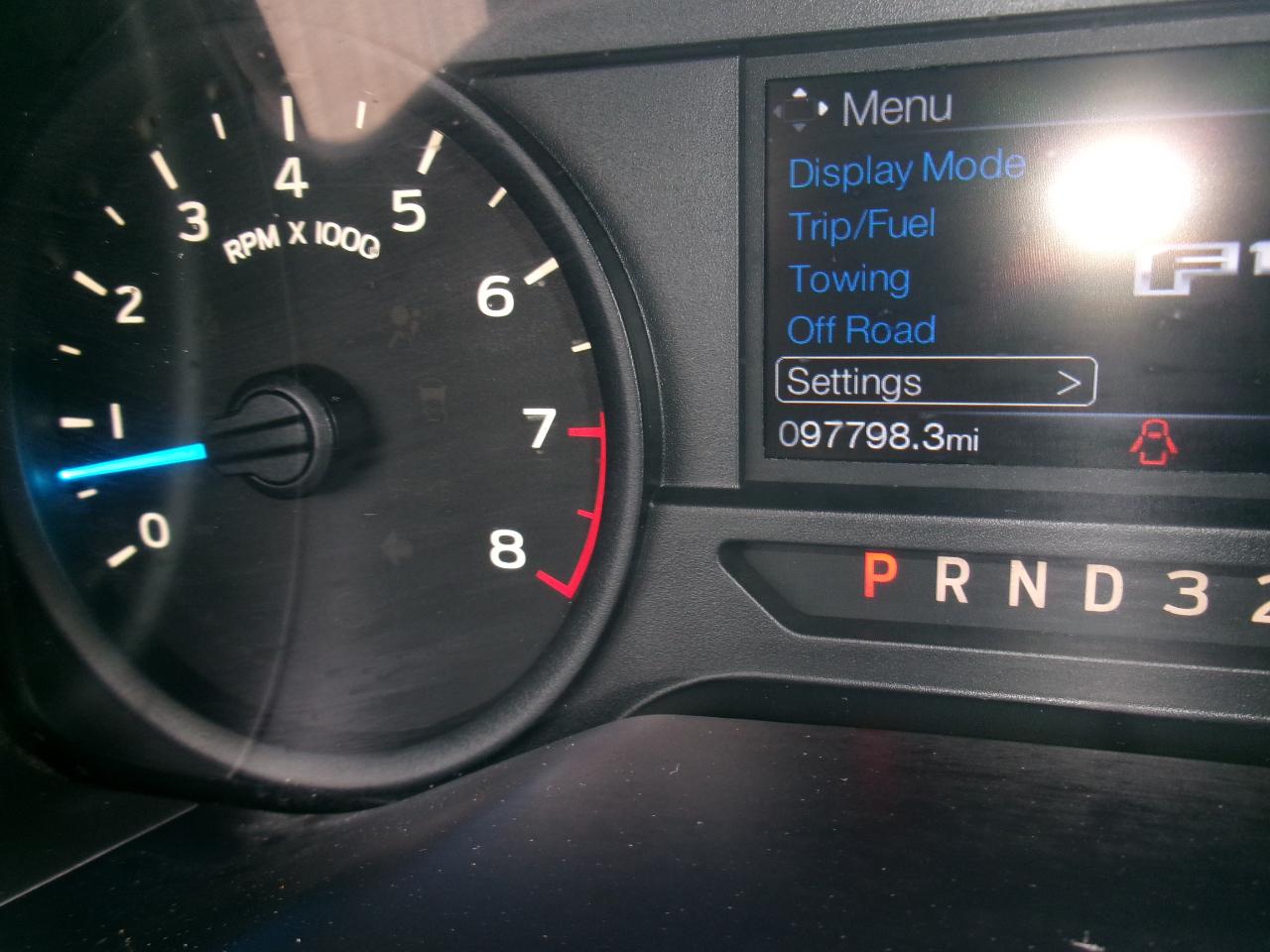 Ford F-150 2WD Reg Cab 141" XL 2016