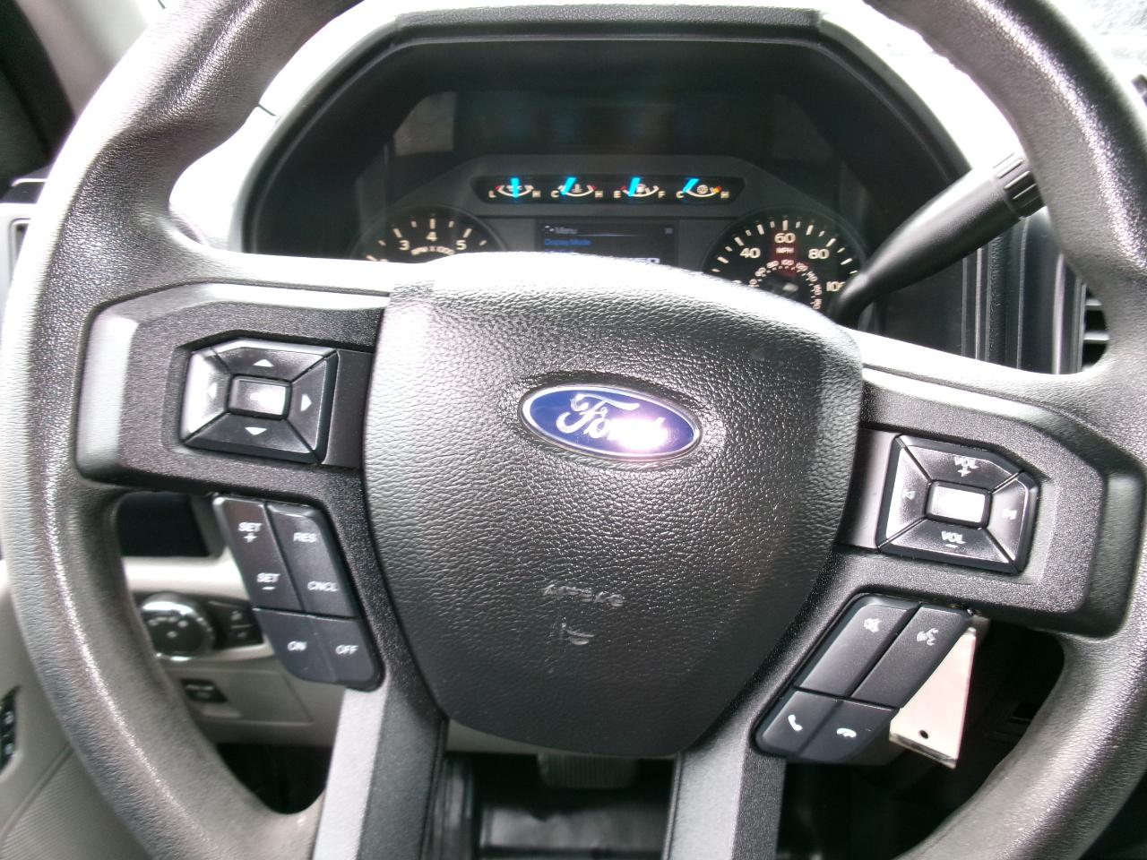 Ford F-150 2WD Reg Cab 141" XL 2016