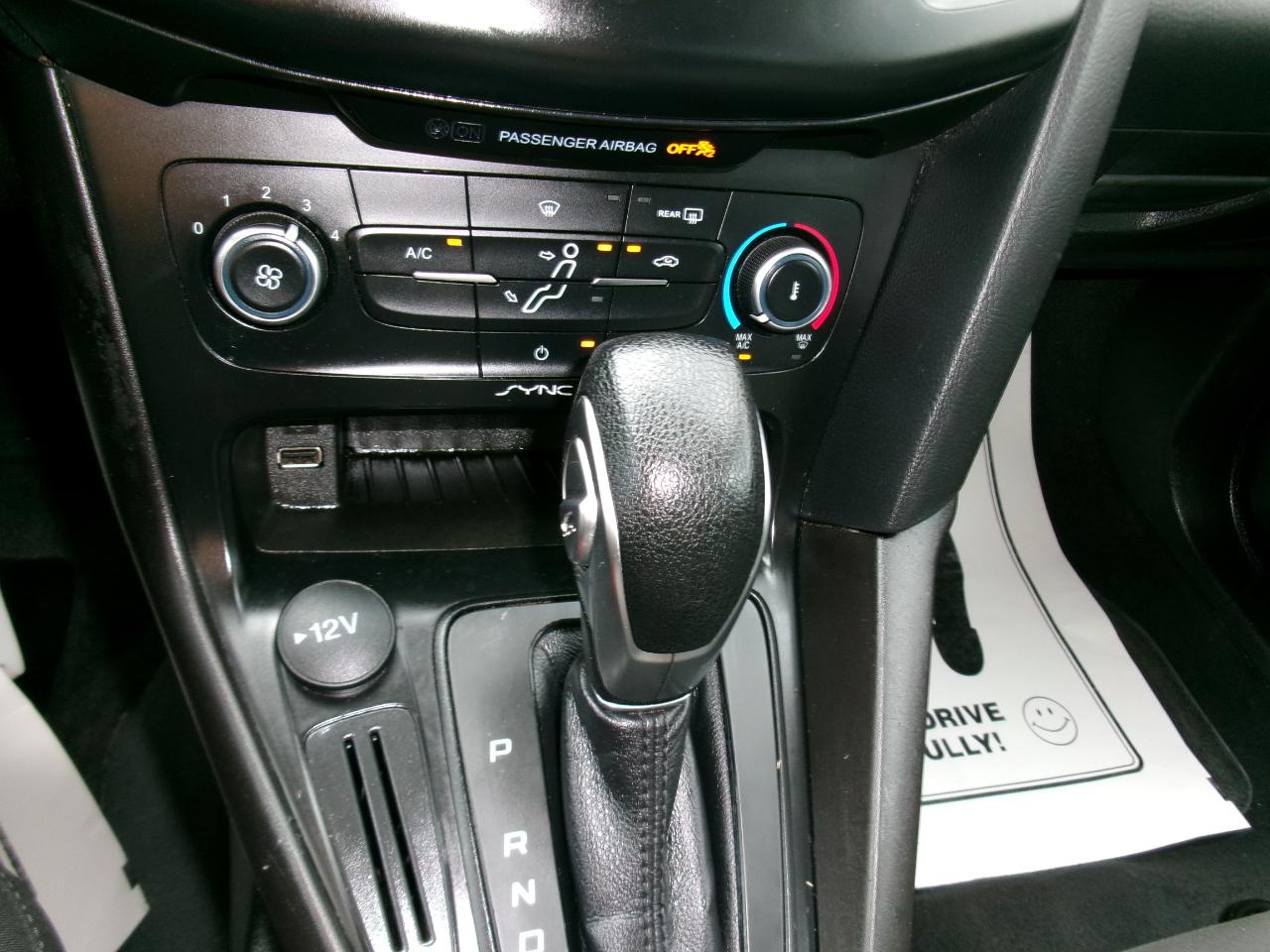 Ford Focus SE Sedan 2018