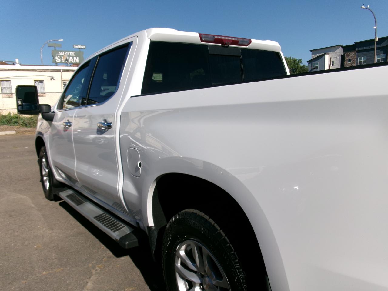 Chevrolet Silverado 1500 4WD Crew Cab 147" LTZ 2021