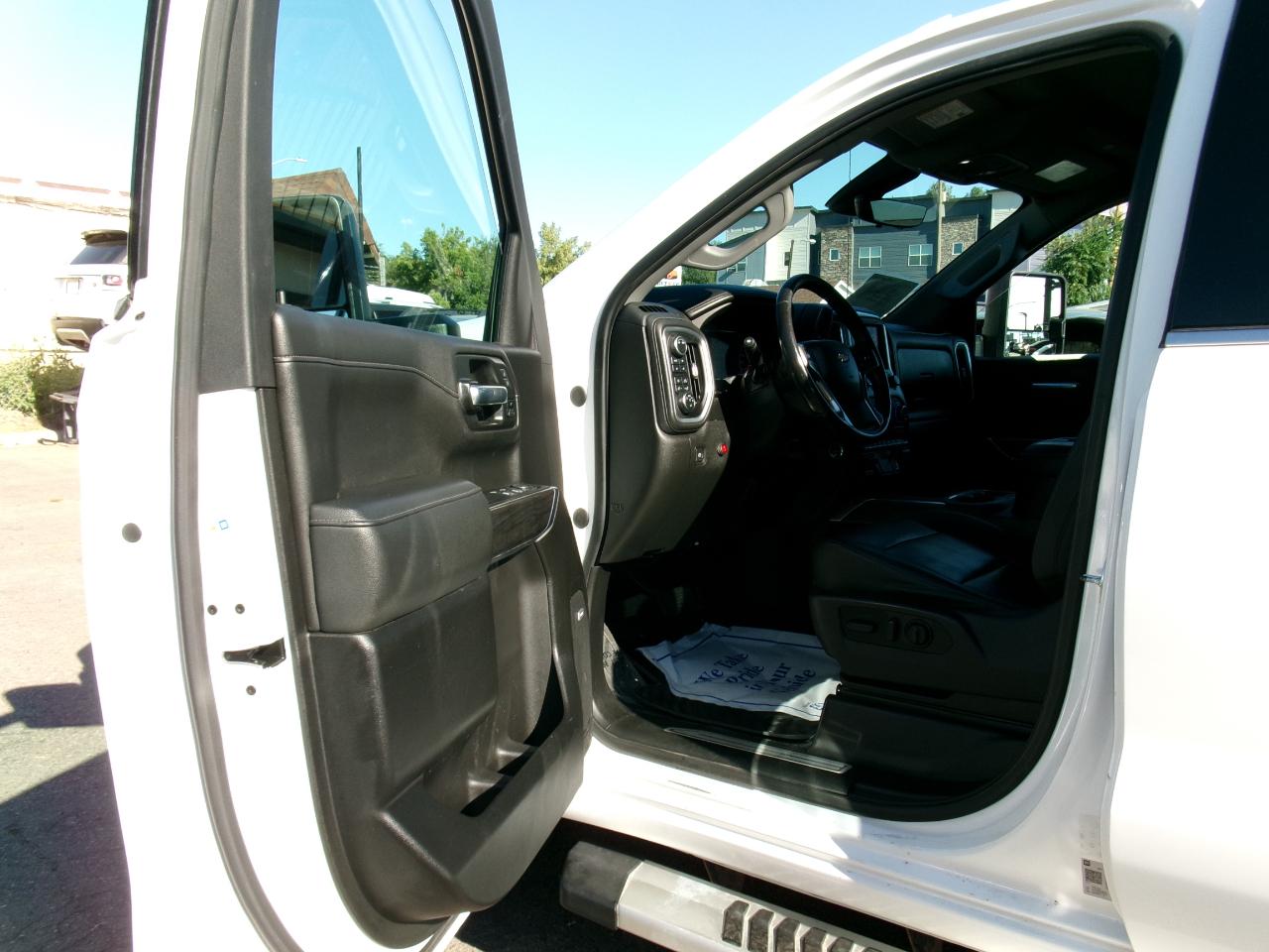 Chevrolet Silverado 1500 4WD Crew Cab 147" LTZ 2021
