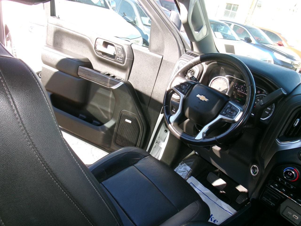 Chevrolet Silverado 1500 4WD Crew Cab 147" LTZ 2021