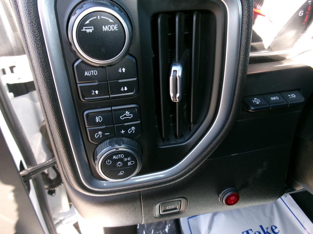 Chevrolet Silverado 1500 4WD Crew Cab 147" LTZ 2021