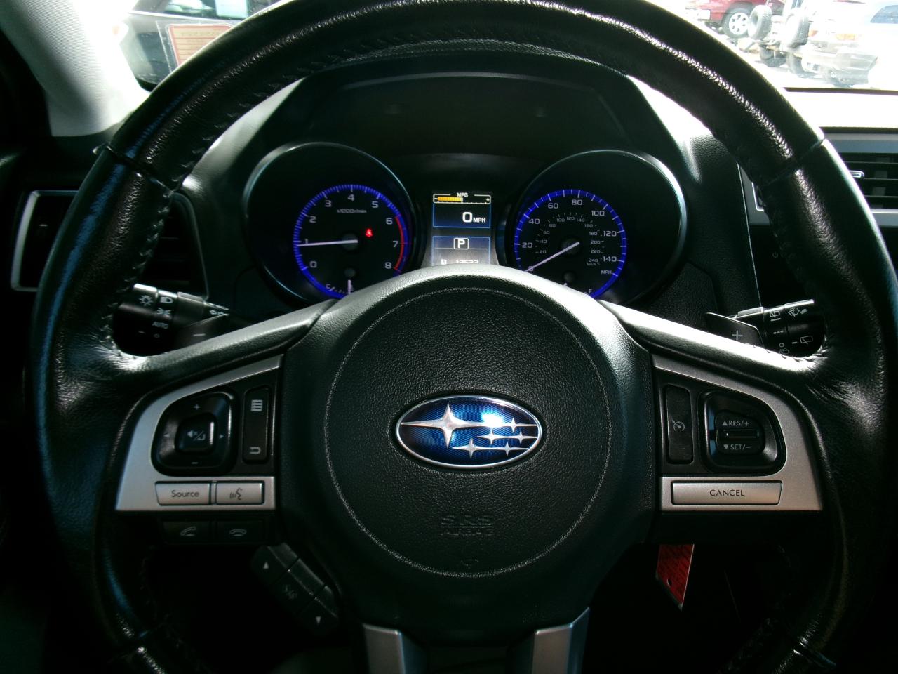 Subaru Outback 4dr Wgn 2.5i Limited PZEV 2015