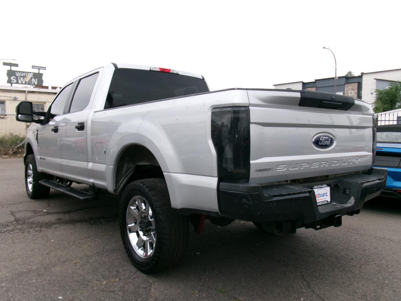 Ford Super Duty F-250 SRW XL 4WD Crew Cab 8' Box 2019