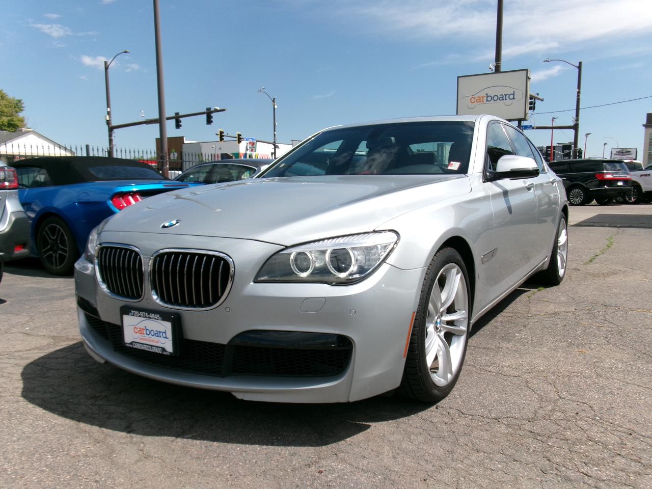 BMW 7 Series 4dr Sdn 740i RWD 2014