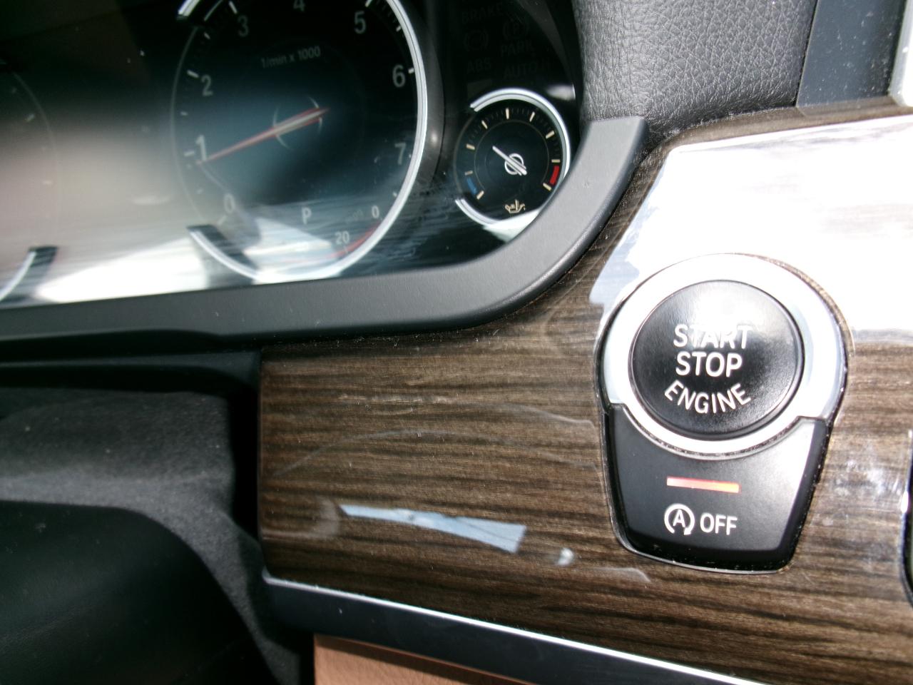 BMW 7 Series 4dr Sdn 740i RWD 2014