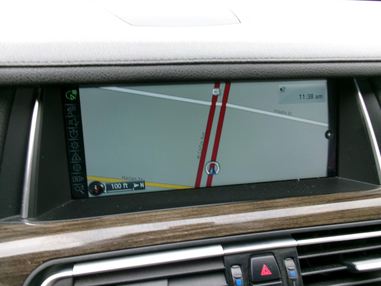 BMW 7 Series 4dr Sdn 740i RWD 2014