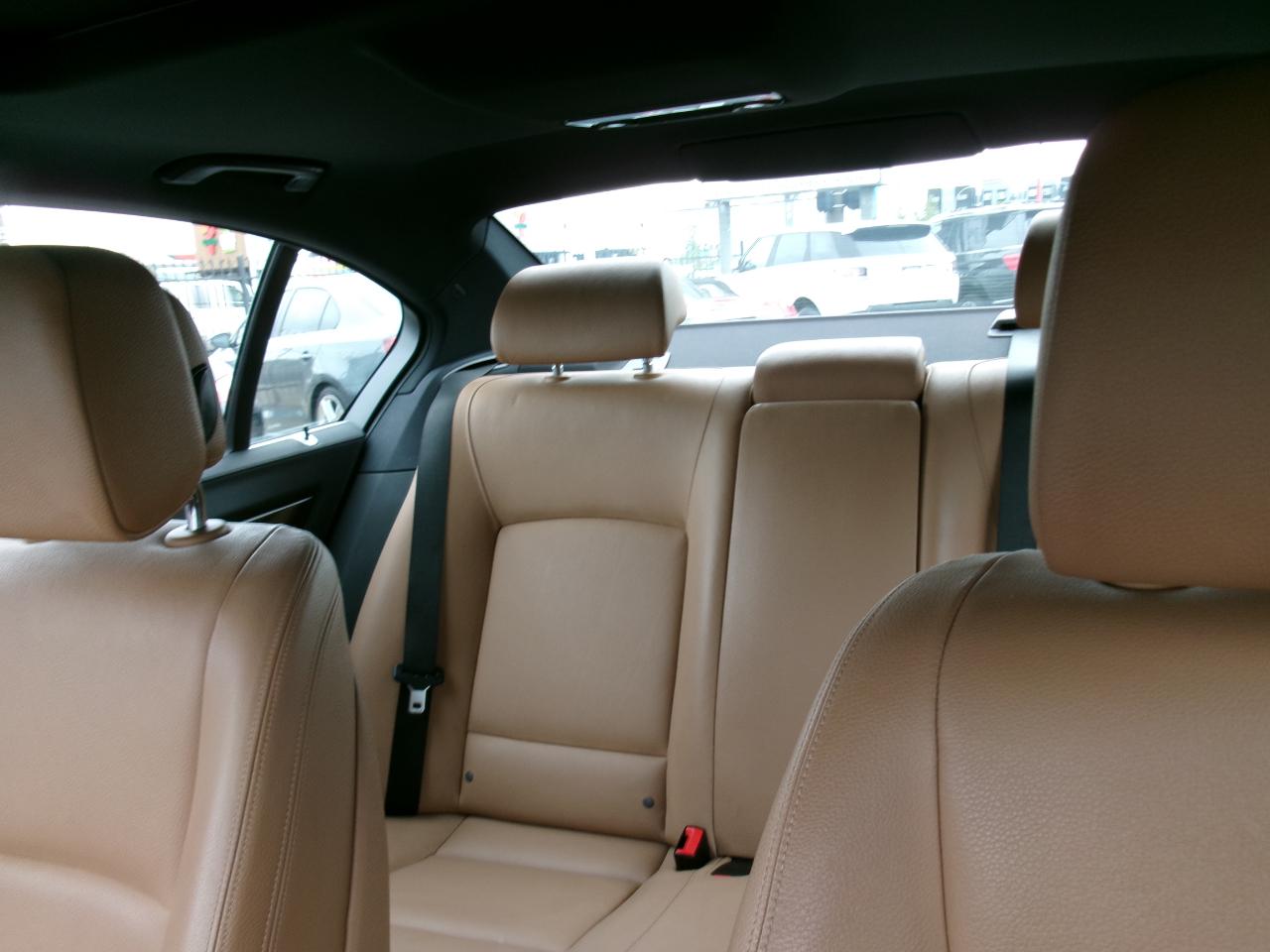 BMW 7 Series 4dr Sdn 740i RWD 2014