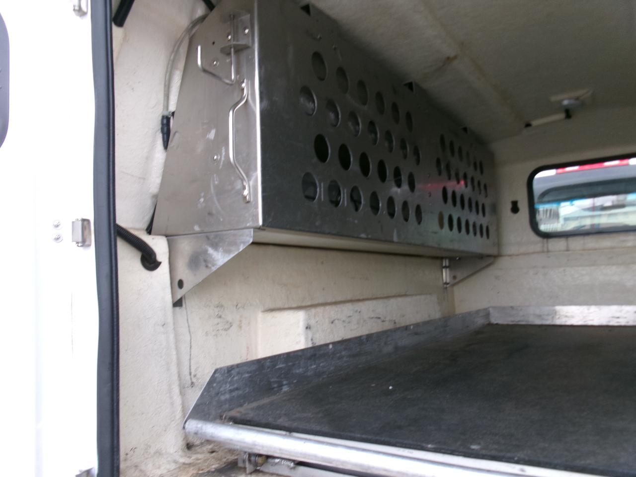 RAM 2500 4WD Reg Cab 140.5" Tradesman 2016