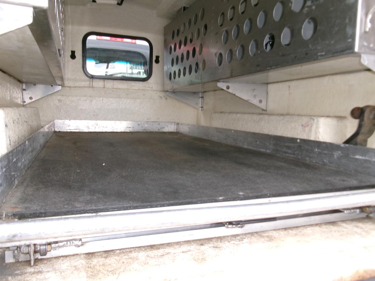 RAM 2500 4WD Reg Cab 140.5" Tradesman 2016