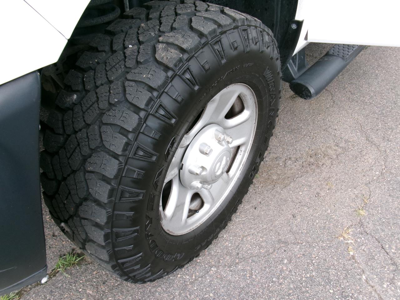 RAM 2500 4WD Reg Cab 140.5" Tradesman 2016