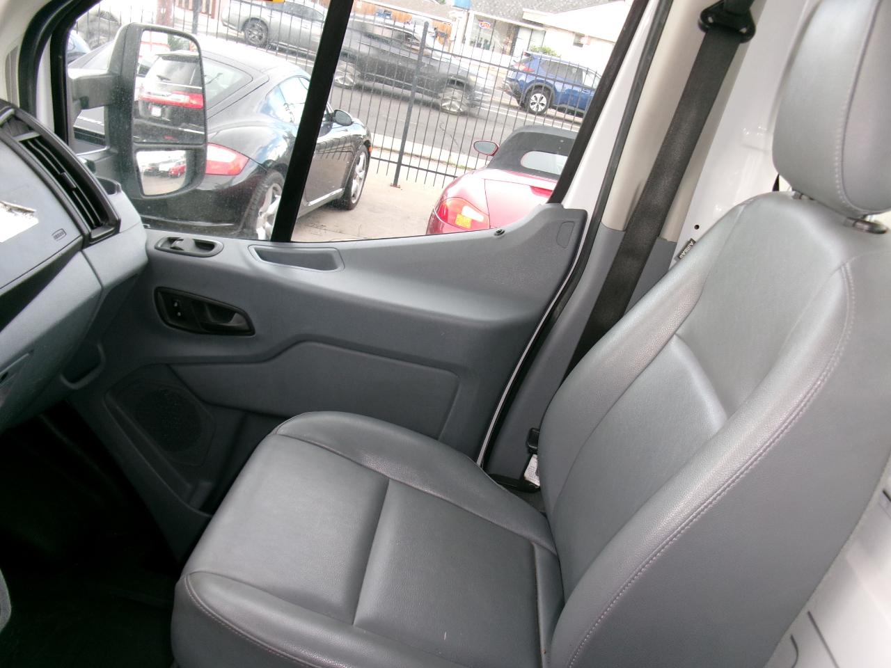 Ford Transit Chassis T-250 SRW 138" WB 9000 GVWR 2019