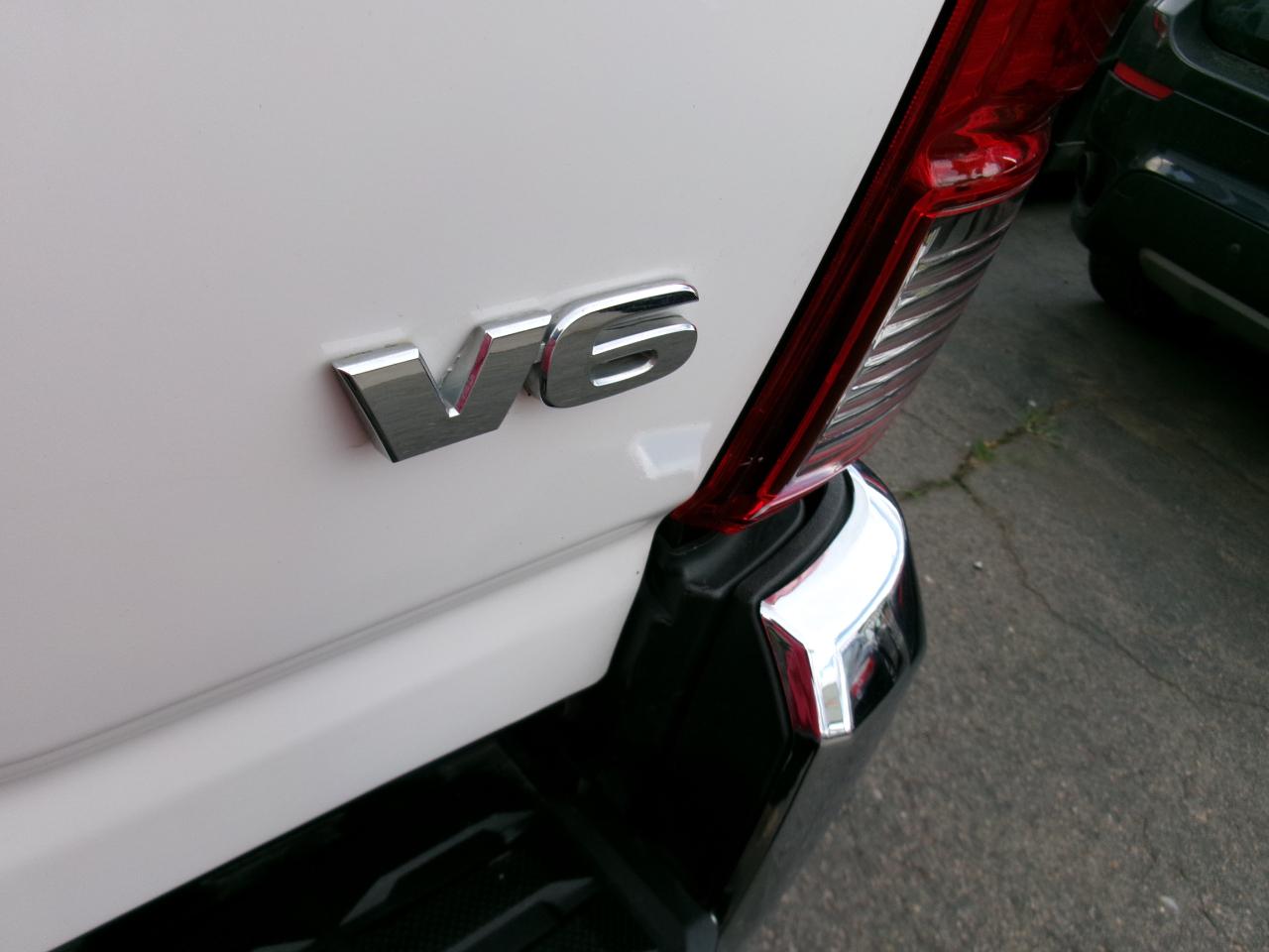 Toyota Tacoma 4WD SR5 Double Cab 6' Bed V6 AT (Natl) 2021