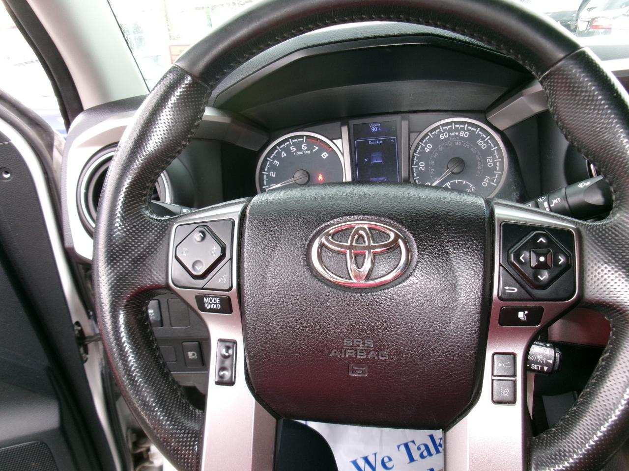 Toyota Tacoma 4WD SR5 Double Cab 6' Bed V6 AT (Natl) 2021