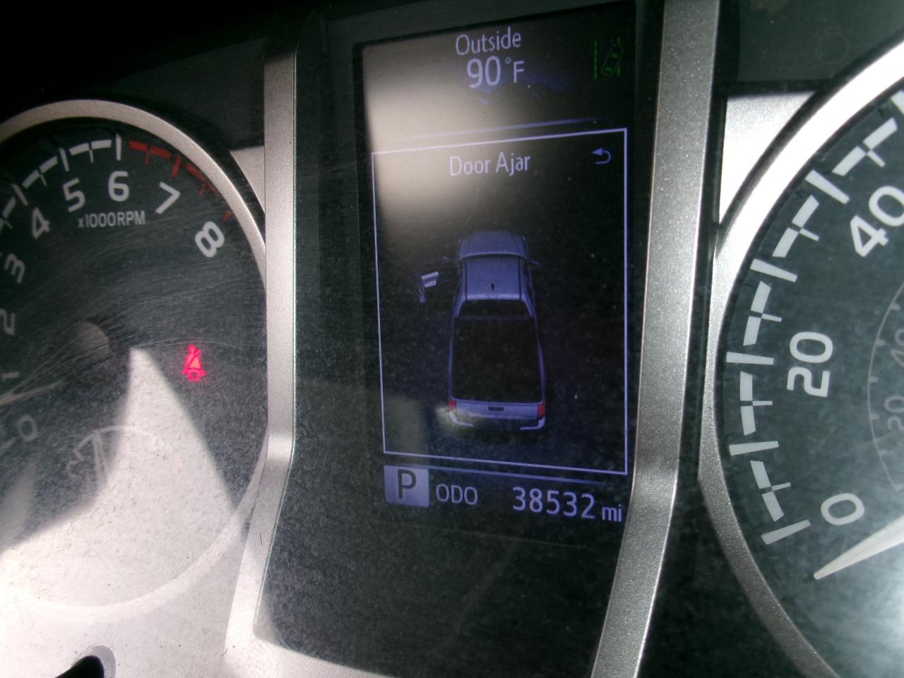 Toyota Tacoma 4WD SR5 Double Cab 6' Bed V6 AT (Natl) 2021